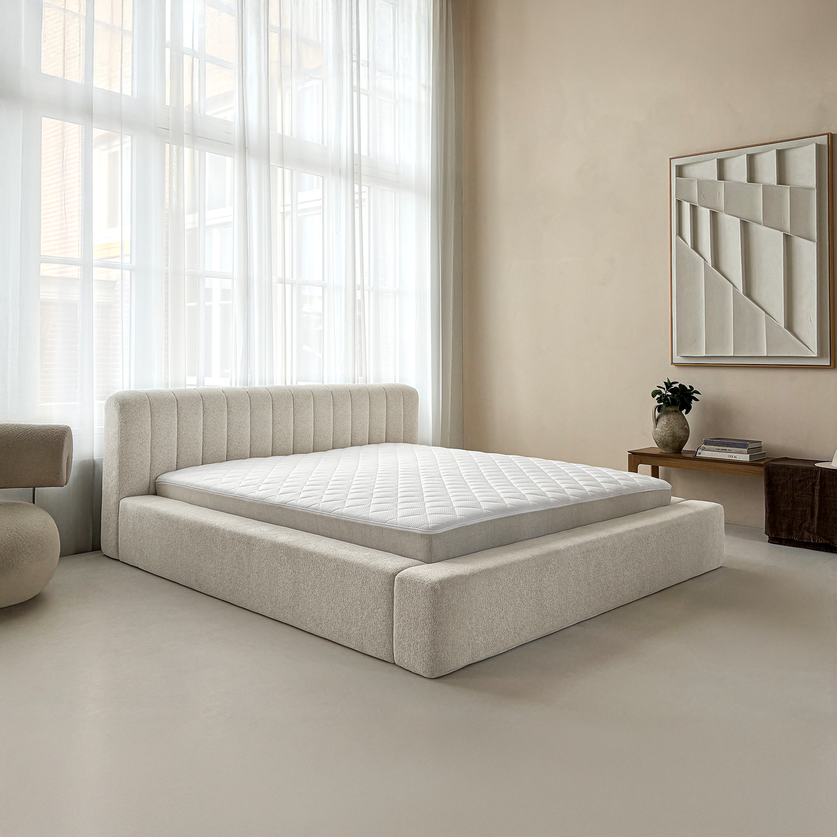Adore Serene bed in Beige/Creme