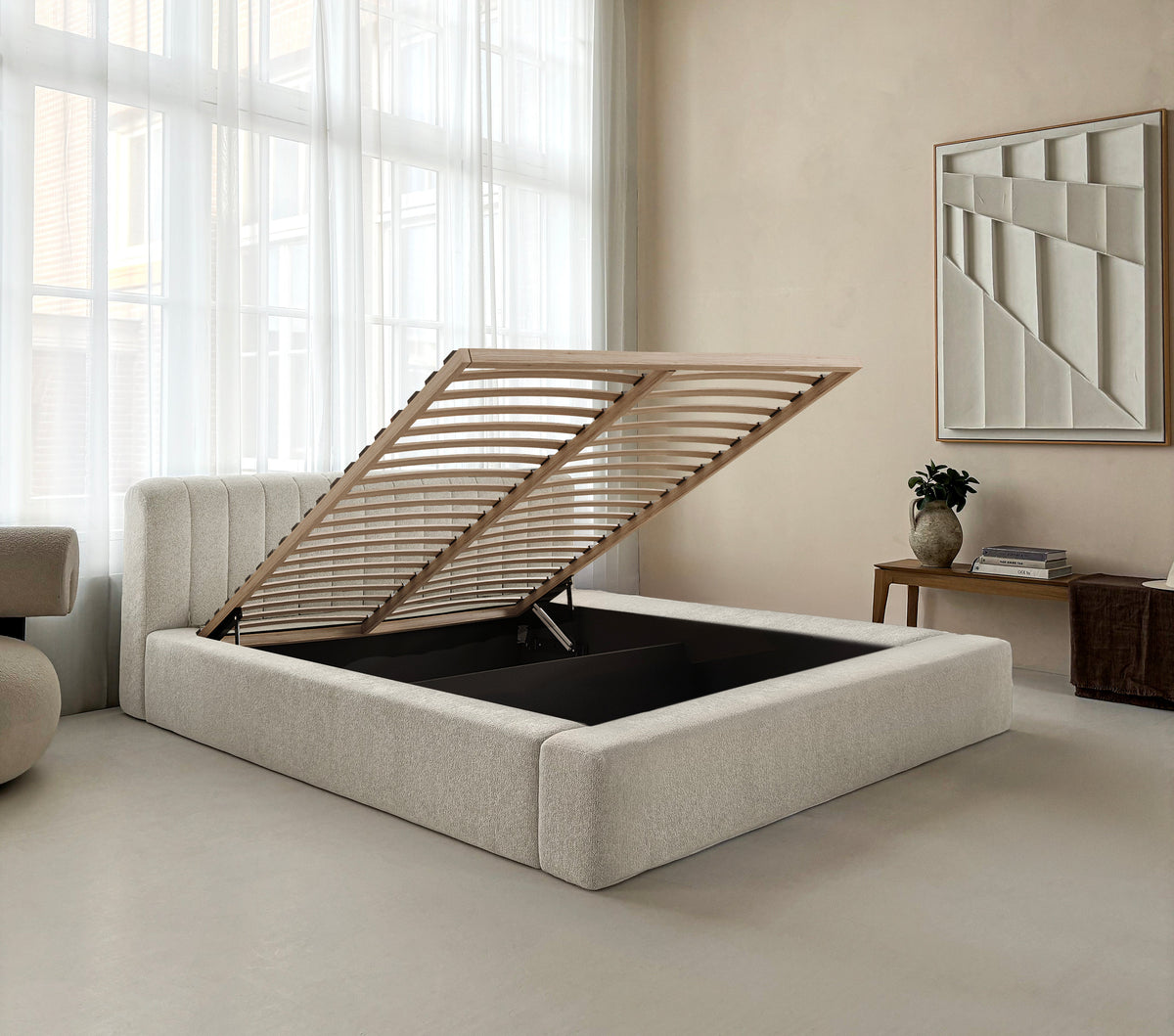 Adore Serene bed in Beige/Creme