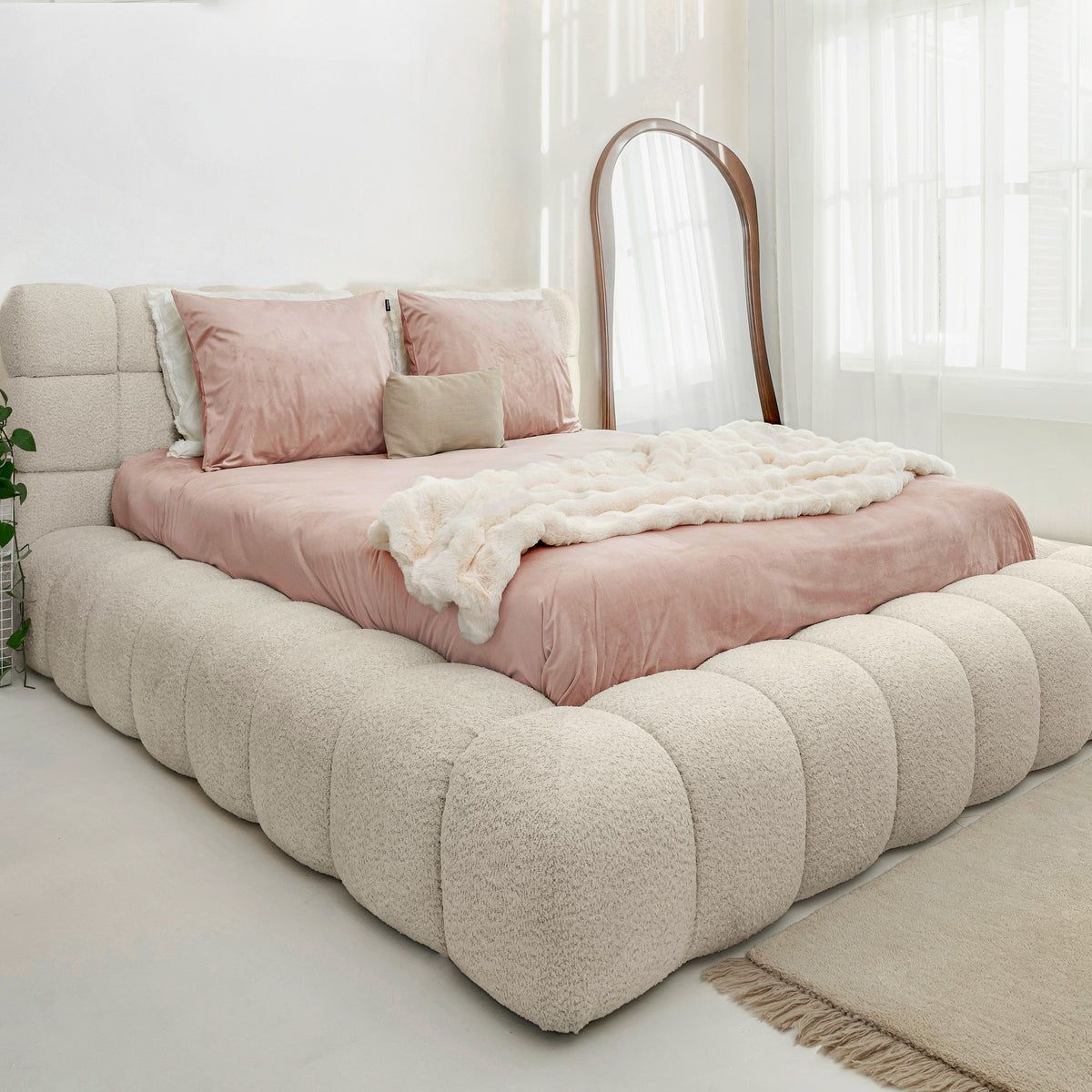 Adore Ruby bed