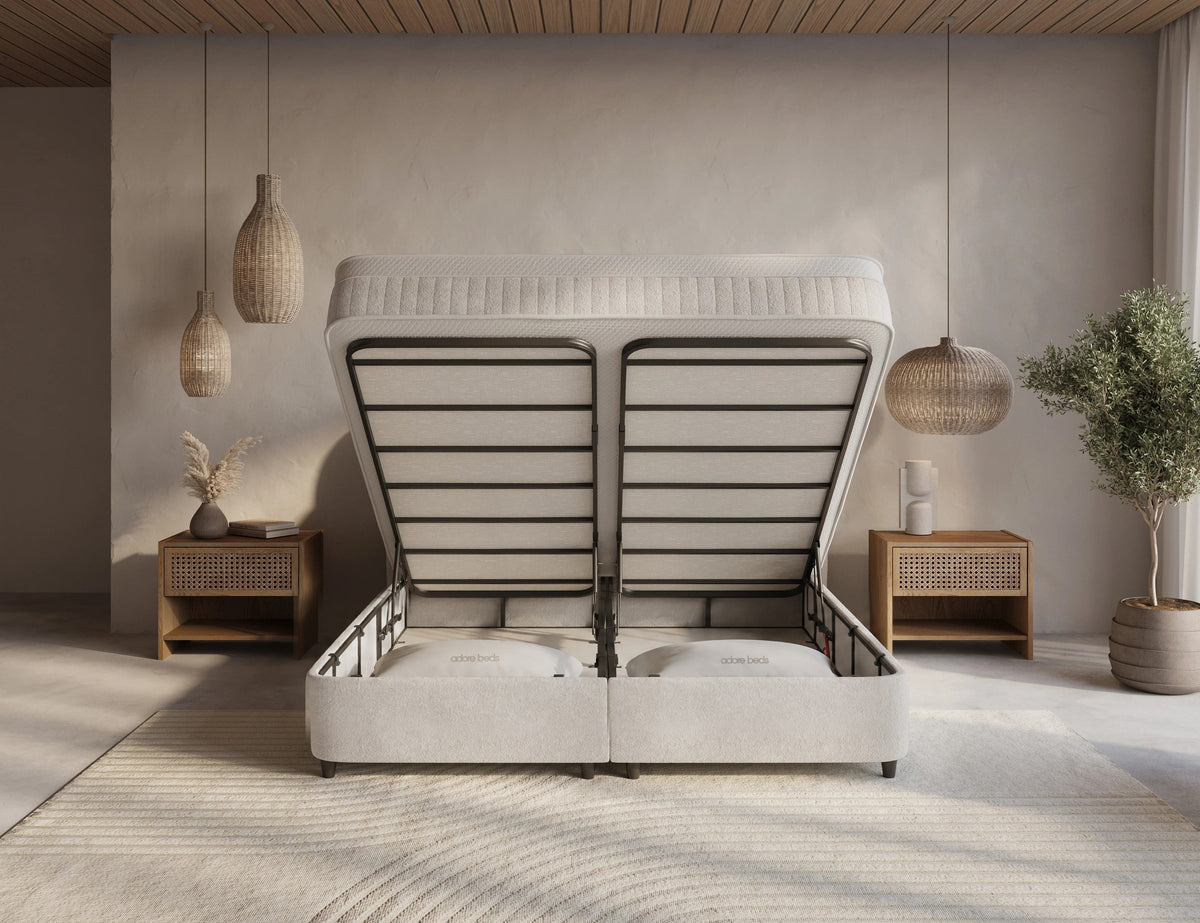 Adore Arc Off White